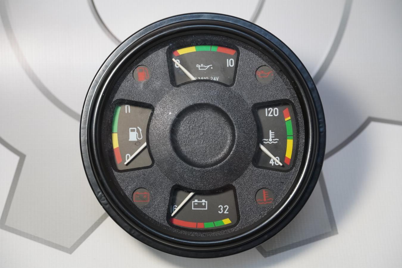 Комбинация приборов 24В МАЗ/КАМАЗ/НЕФАЗ 283.3801010