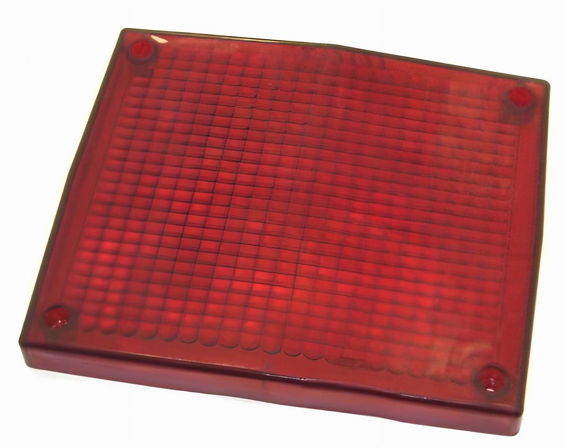 Рассеиватель заднего фонаря красный IKARUS 1.371.0.000