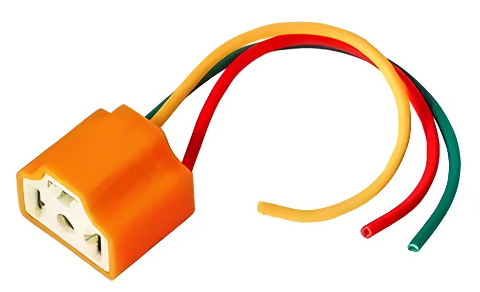 Колодка разъема автолампы Н4 с 3-мя проводами КЛД002