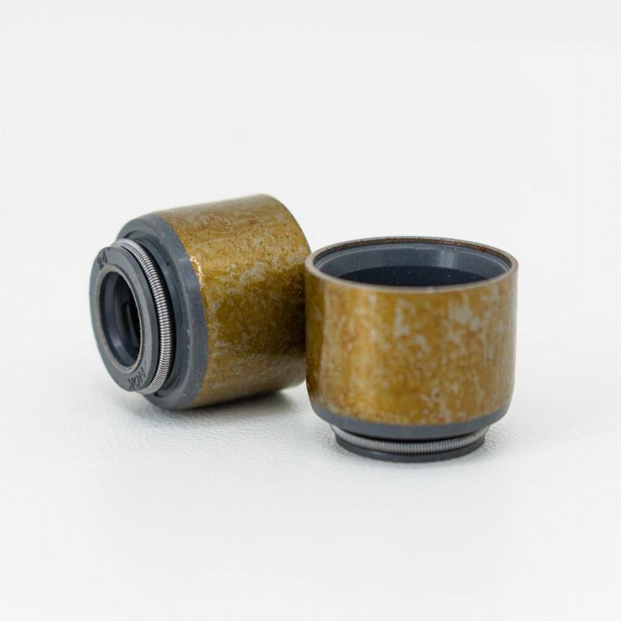 Маслосъемные колпачки  , оригинал, кратн. 1 13207Z5503