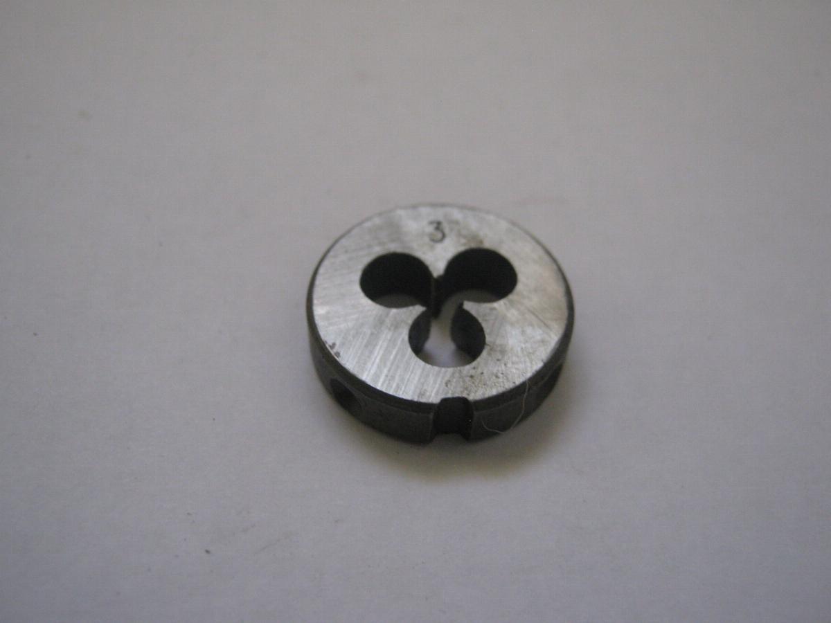 Плашка M3*0,5 ПМ3*0,5