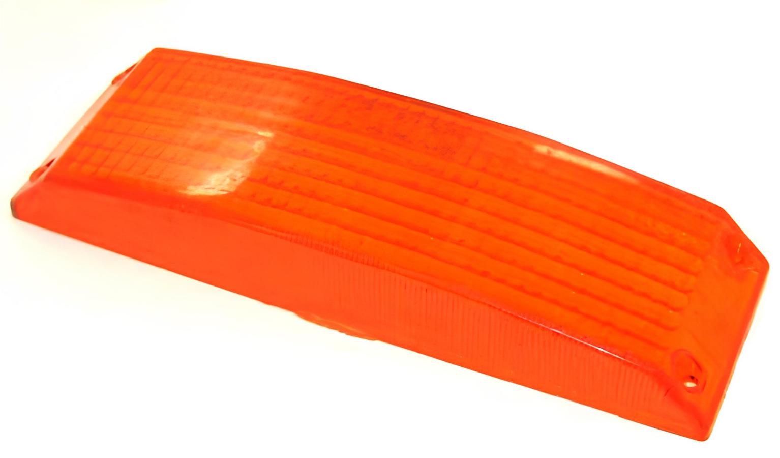 Рассеиватель переднего поворотника (лодочка) IKARUS ZZ20928Y