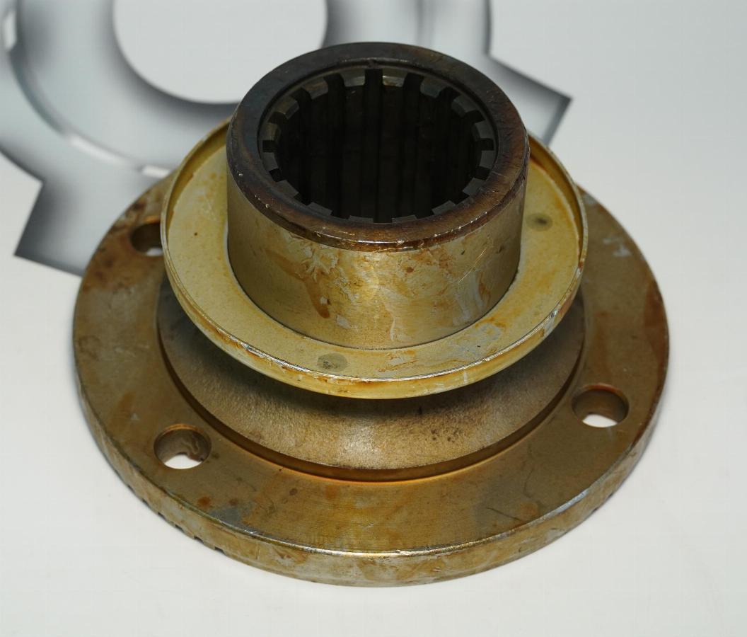 Фланец редуктора среднего моста 4отв. М14 D-65 МАЗ 64226-2502129