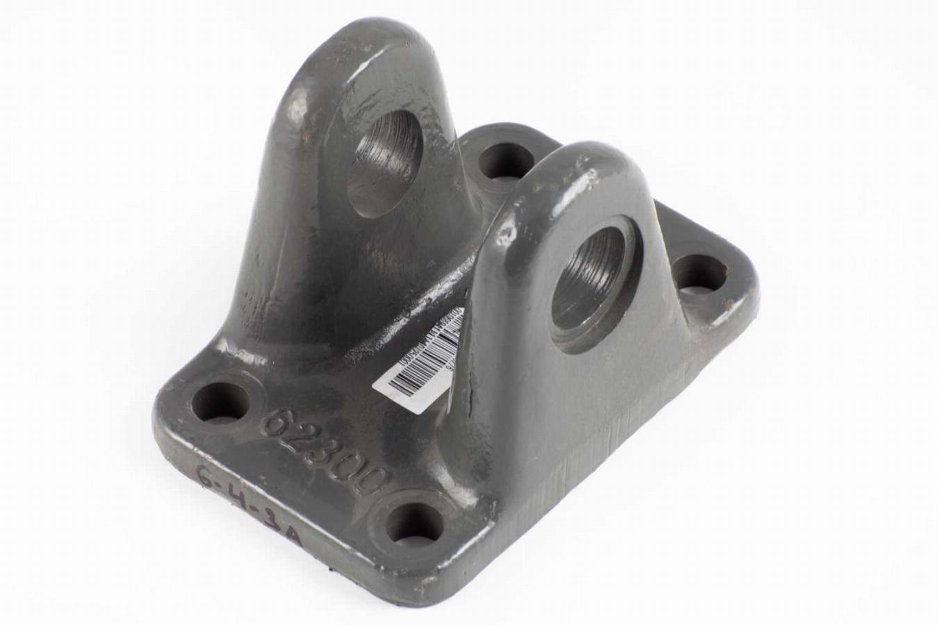 Петля буксировочная задняя Howo WG9000930047