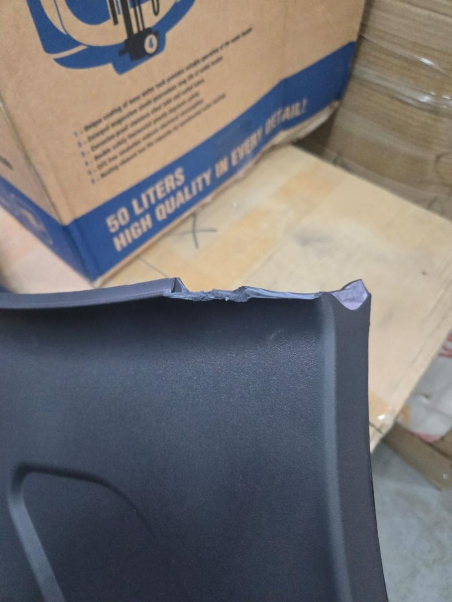 Облицовка фары левая Volvo FH/FM/FMX/NH 9/10/11/12/13/16 TD0651027BBL1у