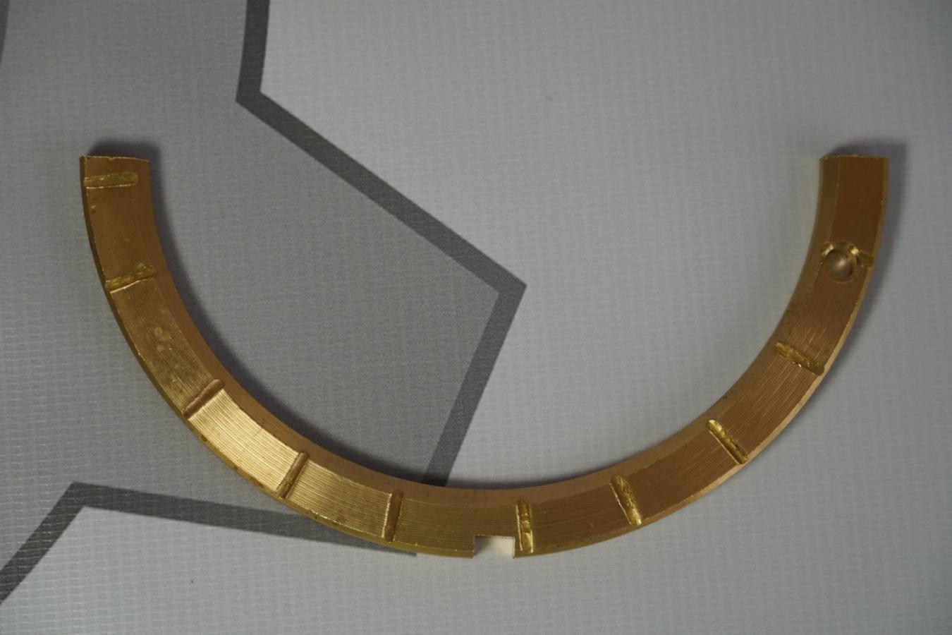 Полукольцо опорное коленвала МАЗ дв.ЯМЗ-236/238 236-1005183-Д