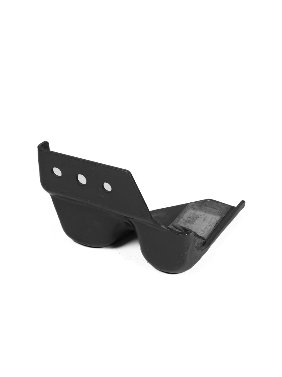 Кронштейн радиатора левый Volvo 3183881