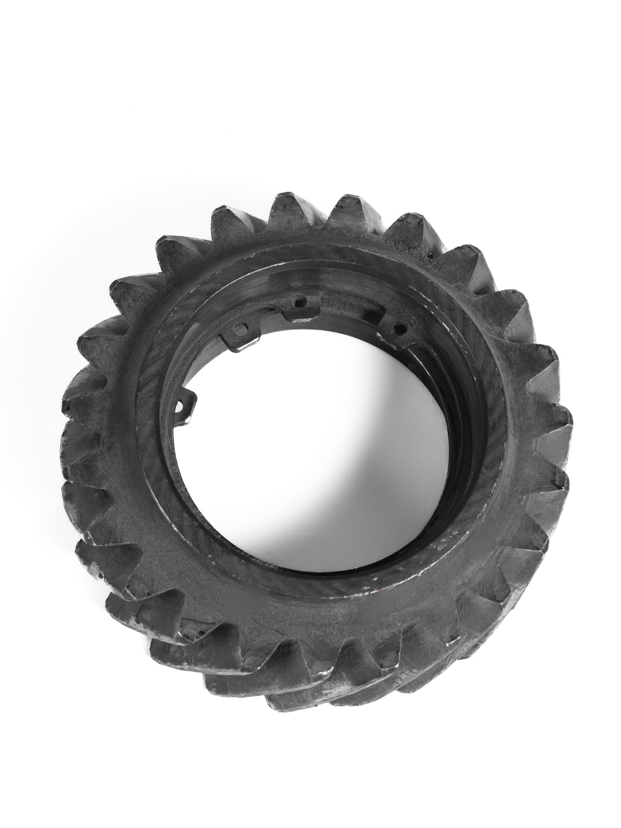 Шестерня паразитная двигателя IKARUS 1.04505-0024