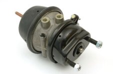 Энергоаккумуляторы и камеры тормозные Энергоаккумуляторы и камеры тормозные